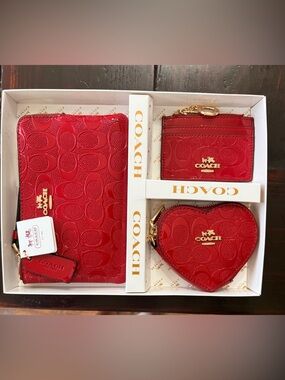 Coach NWT Raspberry (red)
Signature C Patent Embossed 
Leather 3-Piece Gift
Set